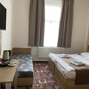 Centre Hotel